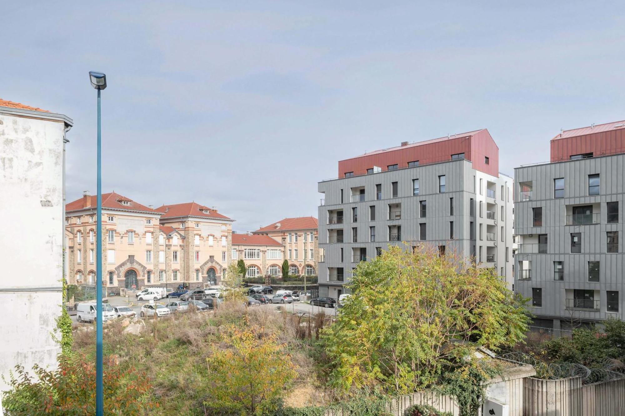 La Grande Maison Clermont - Appartements Centre Ville Buitenkant foto